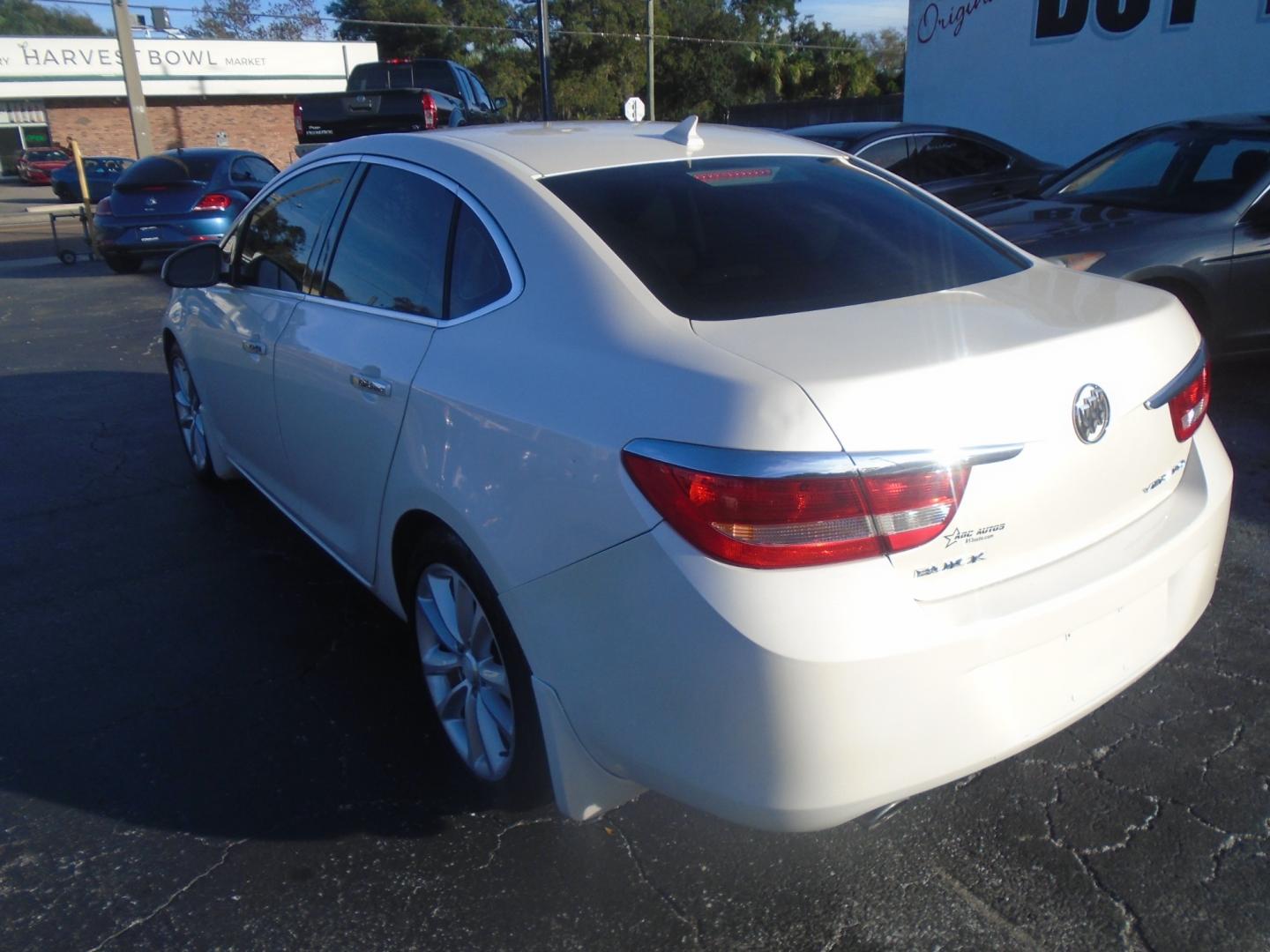 2014 Buick Verano (1G4PP5SK1E4) , located at 6112 N Florida Avenue, Tampa, FL, 33604, (888) 521-5131, 27.954929, -82.459534 - Photo#4